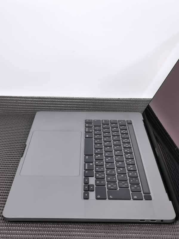 超スペック2019年! Apple MacBook Pro【 超速SSD4TB 】Core i9-9980H 2.30GHz/ メモリ 32GB / Wi-Fi / ダブルOS / Office_画像5