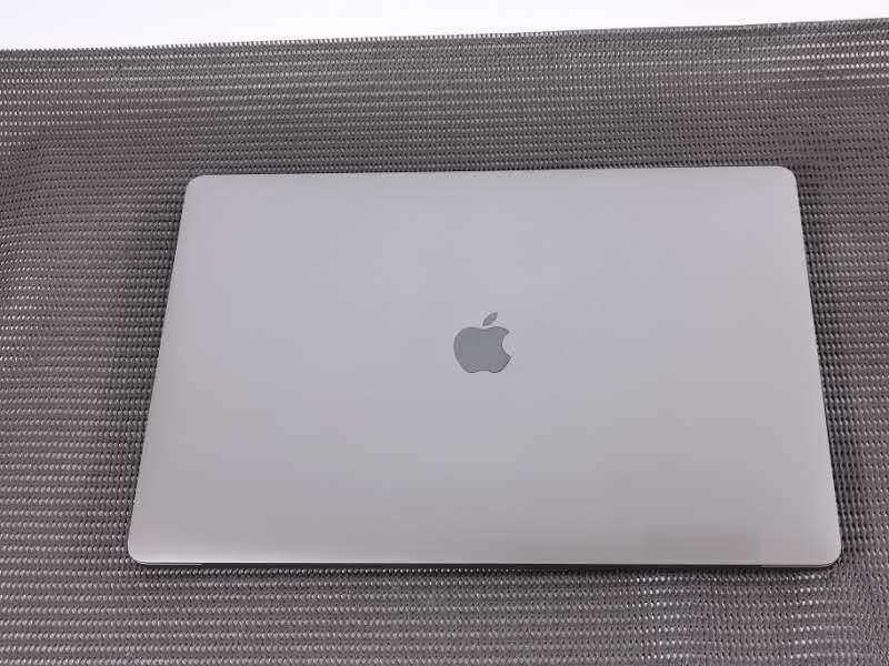 超スペック2019年! Apple MacBook Pro【 超速SSD4TB 】Core i9-9980H 2.30GHz/メモリ32GB/ Wi-Fi / ダブルOS / Officeの画像7