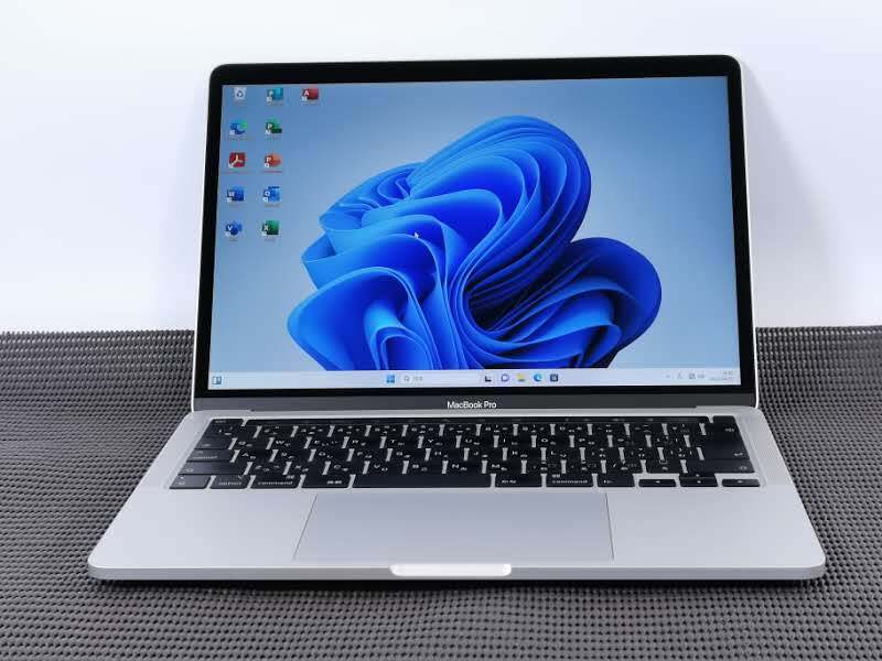 □ 超スペック2020年製! Apple MacBook Pro【 超速SSD1TB 】Core i7-1068NG7 2.30GHz/メモリ32GB/ Wi-Fi / ダブルOS / Office □の画像3