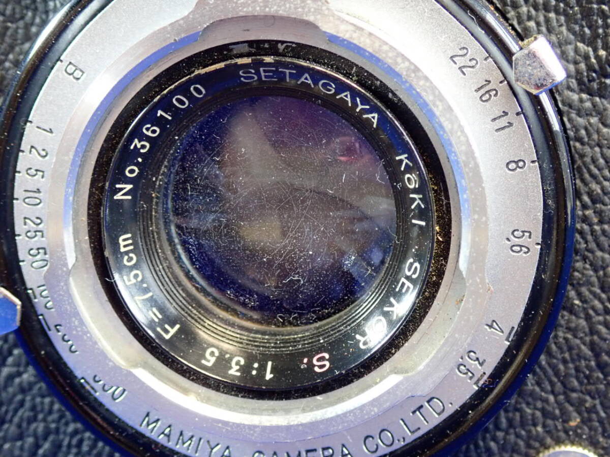 ☆古いカメラ【二眼レフカメラ】MAMIYAFLEX・SEKOR　S　１:35 F＝7.5㎝・状態良好　美品です。イー16_画像10