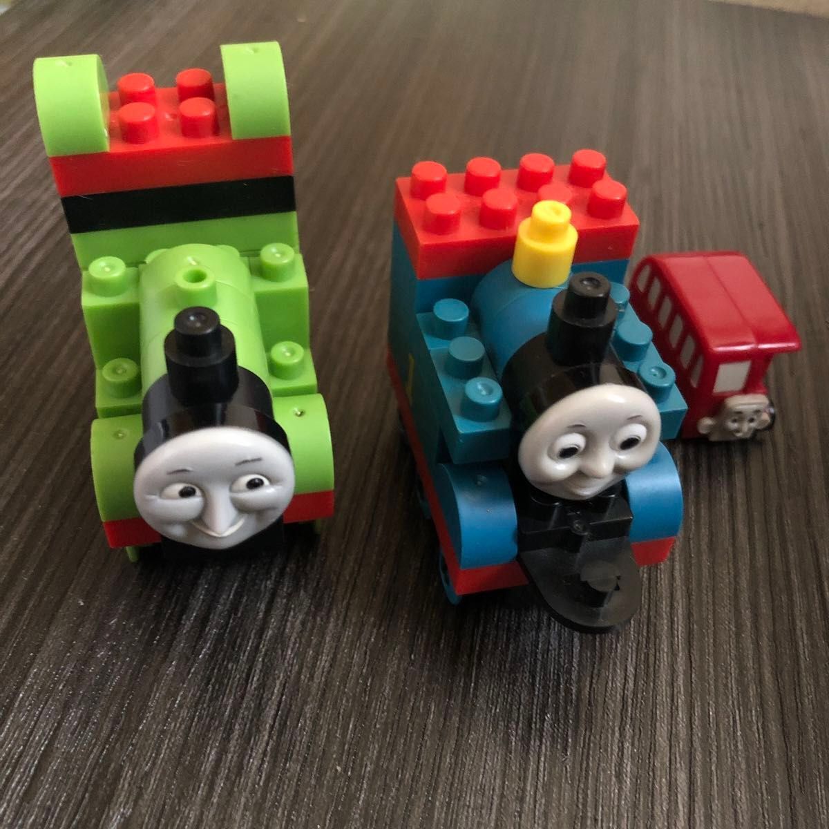 機関車トーマスと仲間　小型ブロックセット