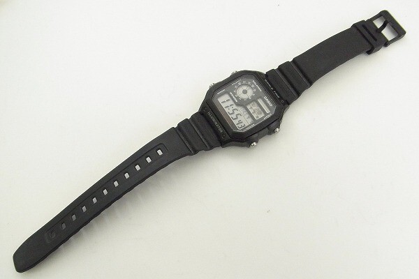 H374-S3-13084◎ CASIO カシオ AE-1200WH メンズ クォーツ 腕時計 現状品① ◎の画像3
