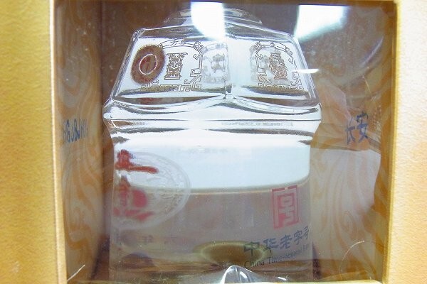 I013-S28-4045 中国酒 500ml 45% 未開栓 現状品③_画像3