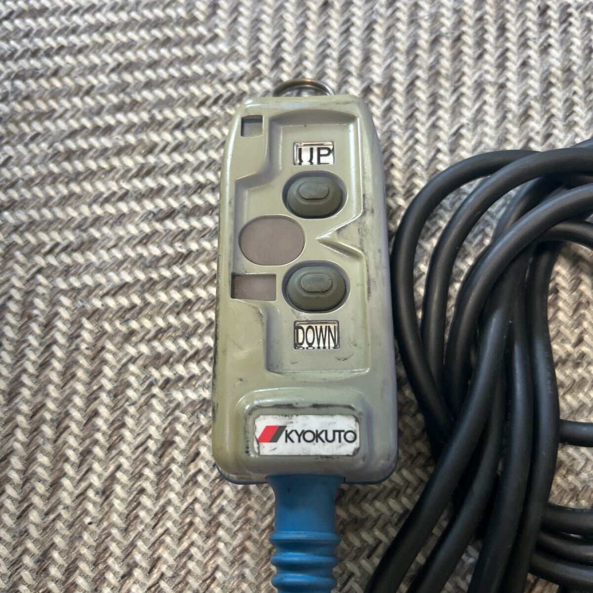 Yahoo!オークション - 極東製パワーゲートリモコン有線VP103