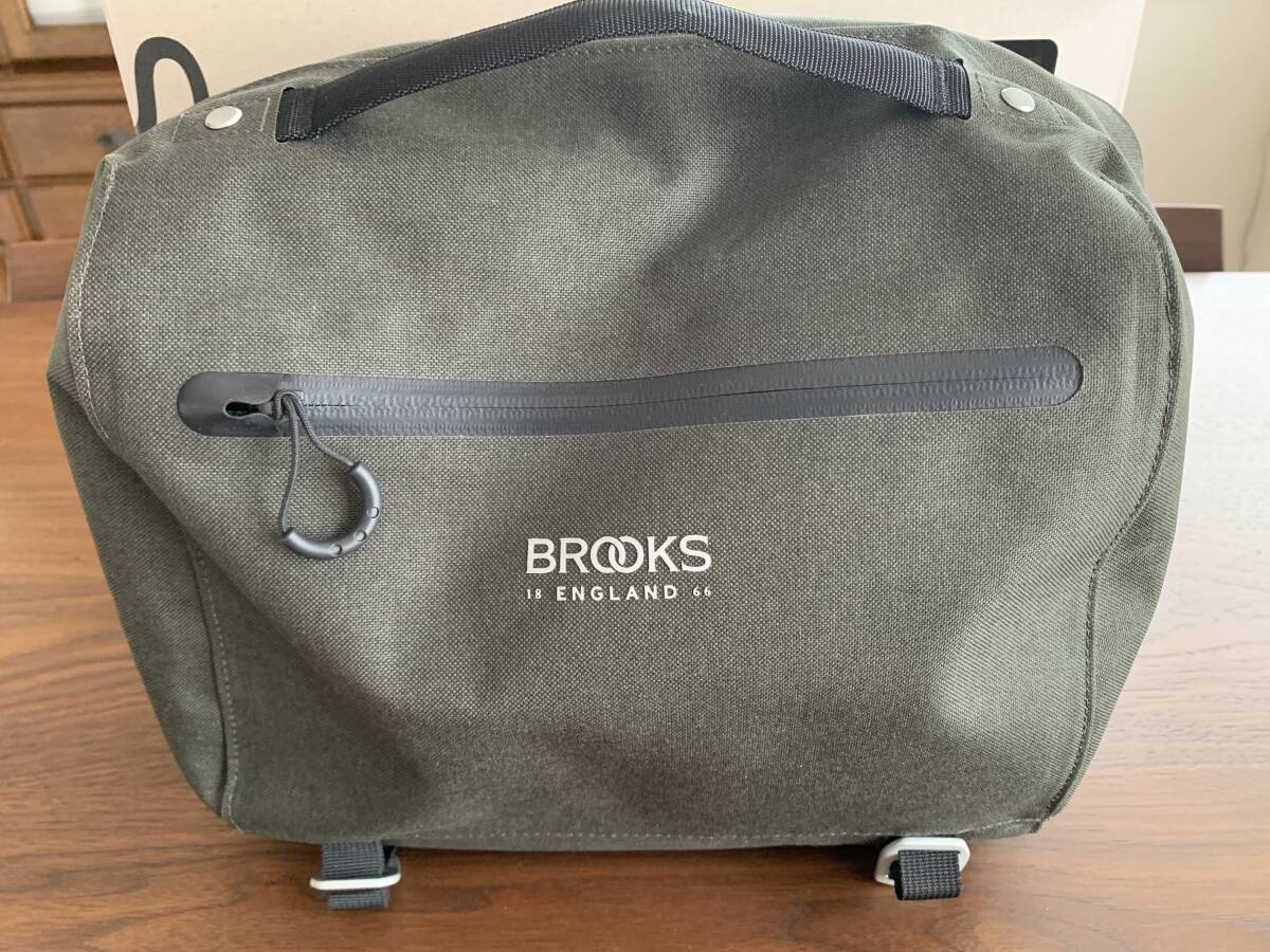 英国ブルックス Brooks Handlebar Compact Bag カーキ 新品 の画像1