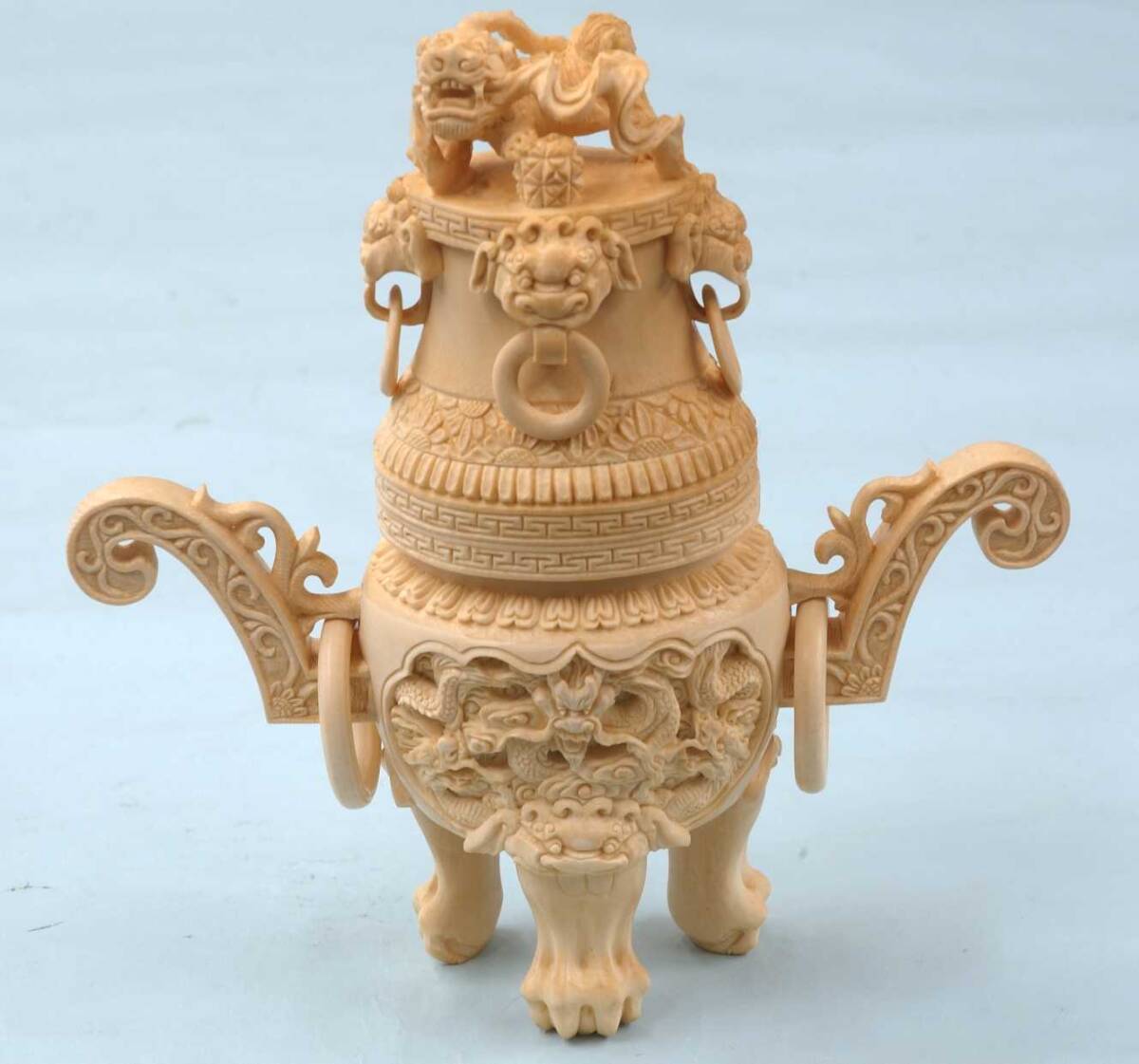 牙材彫刻 在名明大 香炉 獅子 龍 重量約700g 高約20.5㎝ 白材 牙彫の画像2