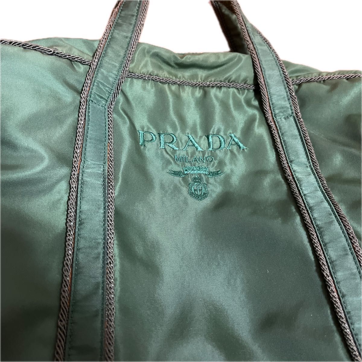 PRADA ナイロン ハンドバッグ グリーン PRADA ナイロン ハンドバッグ グリーン