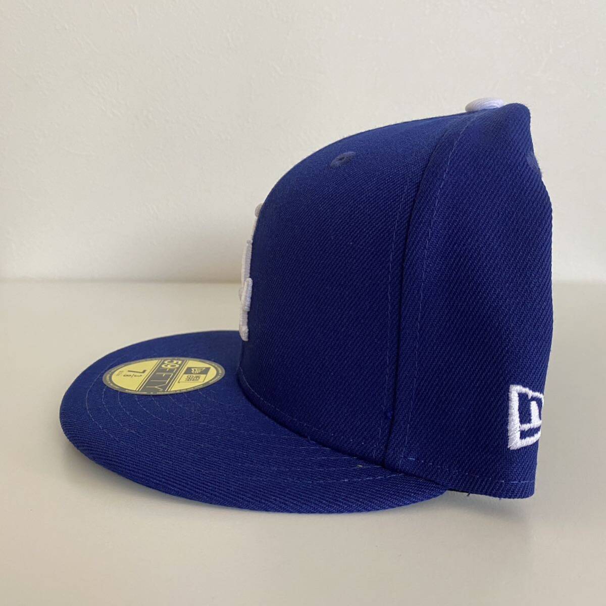新品 New Era ツバ裏ブラック LA Dodgers Royal Authentic Cap 新品 New Era ツバ裏ブラック LA Dodgers Royal Authentic Cap