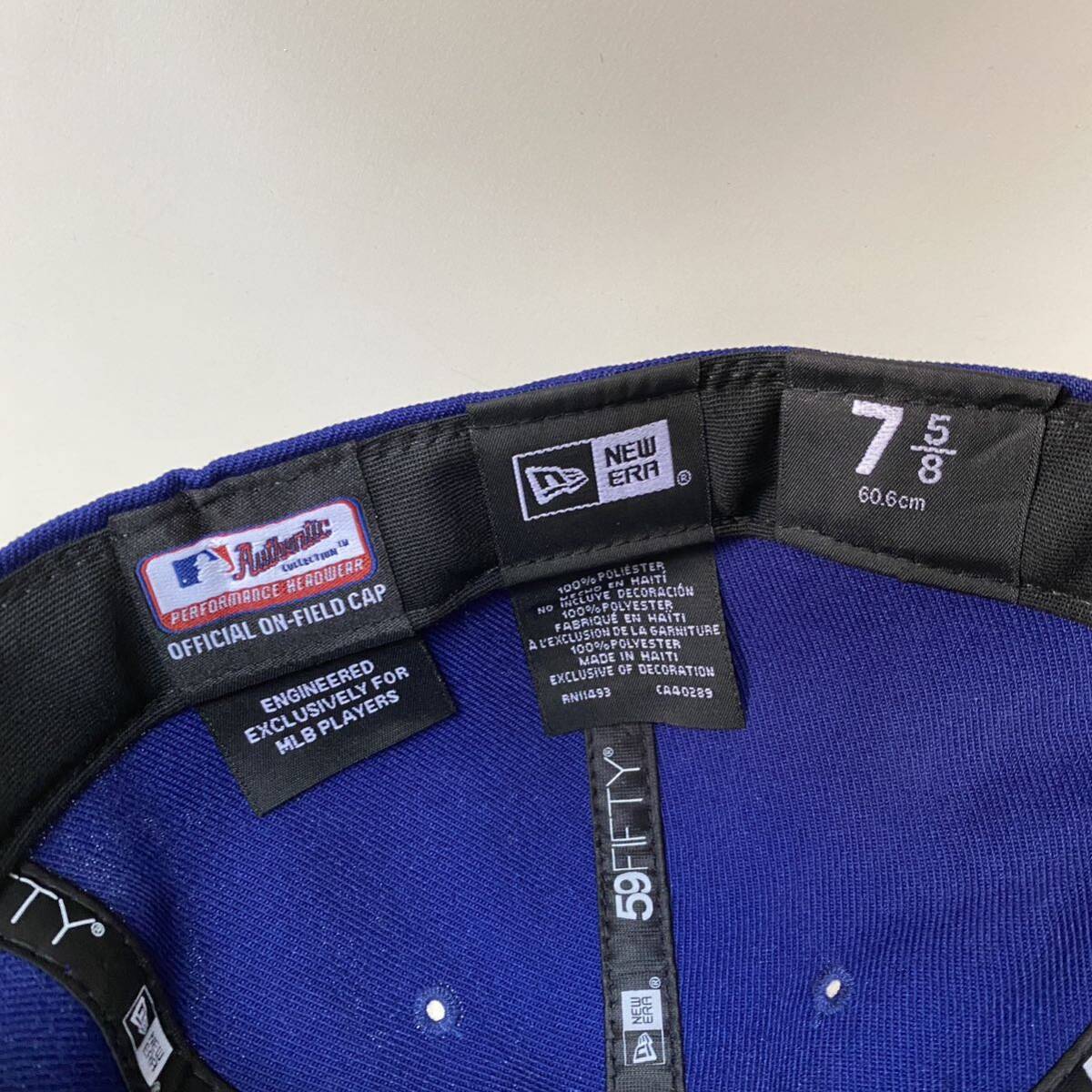 新品 New Era ツバ裏ブラック LA Dodgers Royal Authentic Cap 新品 New Era ツバ裏ブラック LA Dodgers Royal Authentic Cap