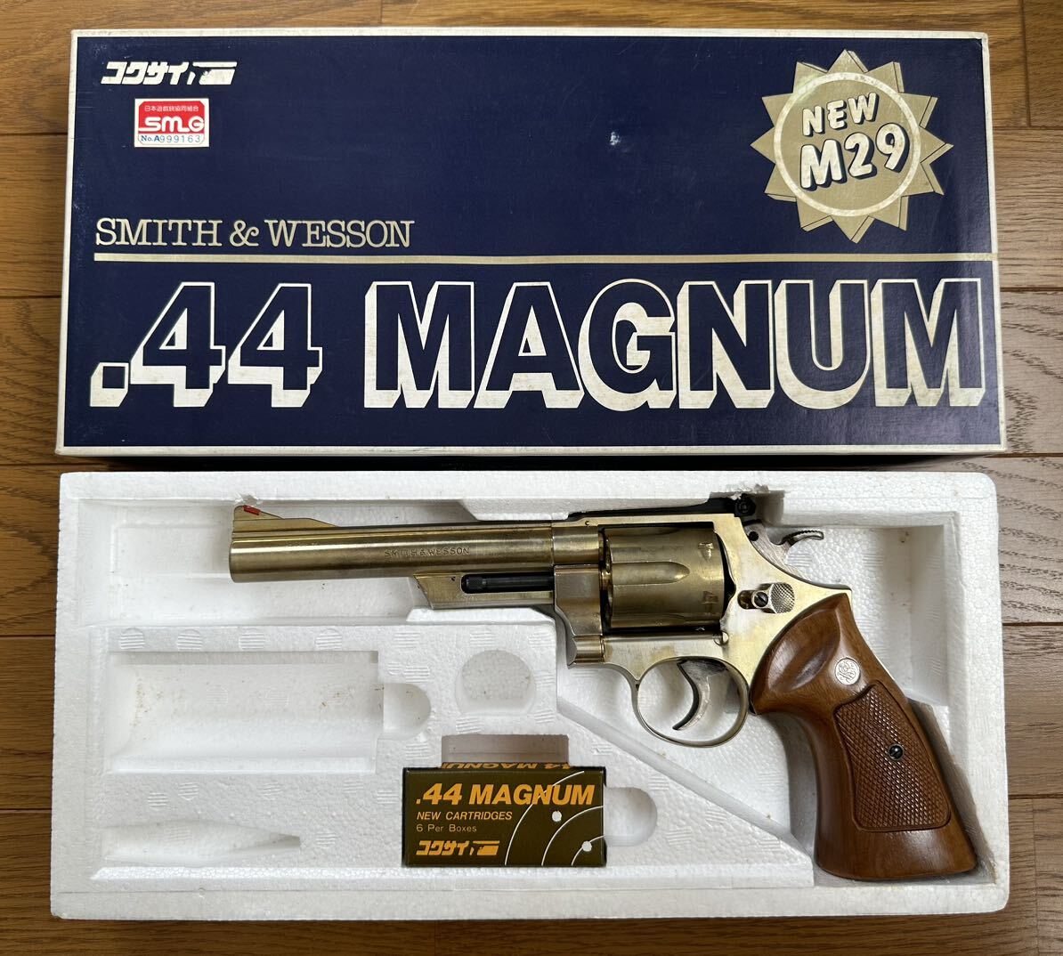 コクサイ ニュー M29 44マグナム 6インチ モデル 未発火 SMG対応 木 コクサイ ニュー M29 44マグナム 6インチ モデル 未発火 SMG対応 木
