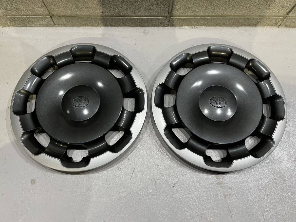 送料込み トヨタ シエンタ 10系 現行 純正 ホイールカバー 送料込み トヨタ シエンタ 10系 現行 純正 ホイールカバー