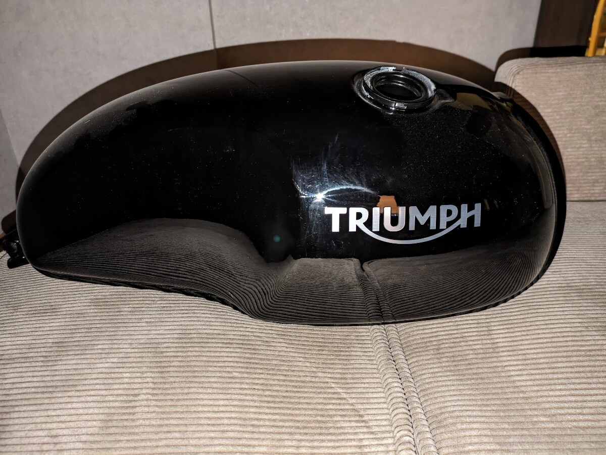  Triumph Thruxton 1200 R RS thruxton бак чёрный 