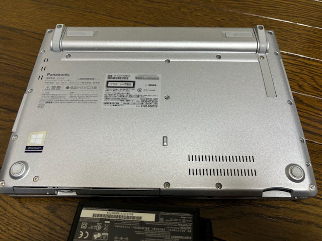 大容量メモリ16GB DVDマルチ搭載 Let'snote CF-SV7 Corei5-8250U(1.6GHz) SSD 256GB(NVMe) メモリ16G Office2021pro リカバリー済の画像6