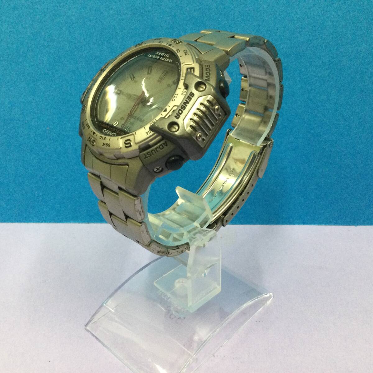 CASIO G-SHOCK PROTREK PRT-500 QZ / アナログ 3針 不動品の画像3