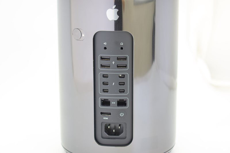 ☆1円スタート【中古】Apple/ Mac Pro/Intel Xeon E5 2.7GHz/メモリ64GB/SSD 512GB/MacOS(10.10)/2013/デスクトップ【B】の画像3