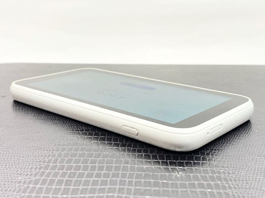 Galaxy 5G Mobile Wi-Fi SCR01SWA ホワイト au 判定◯の画像6