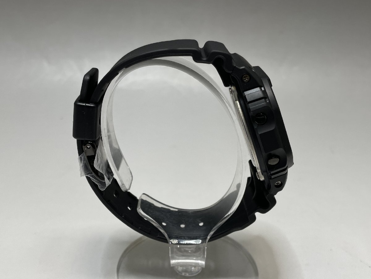 未使用 CASIO G-SHOCK STUSSYコラボモデル クォーツ腕時計 ブラック/ホワイト DW-5600VT ラバーベルト メンズ 福井県質屋の質セブン_画像4