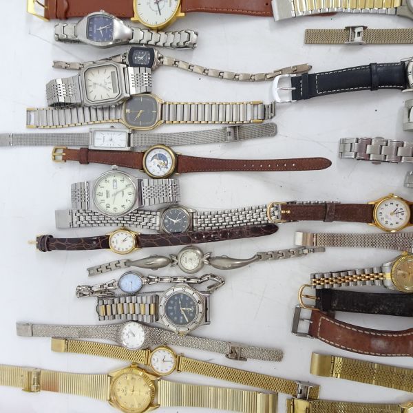 tyom 517 腕時計83本まとめ SEIKO セイコー / スマートウォッチ / ALBA アルバ 等 時計 置き時計 ジャンク品の画像6