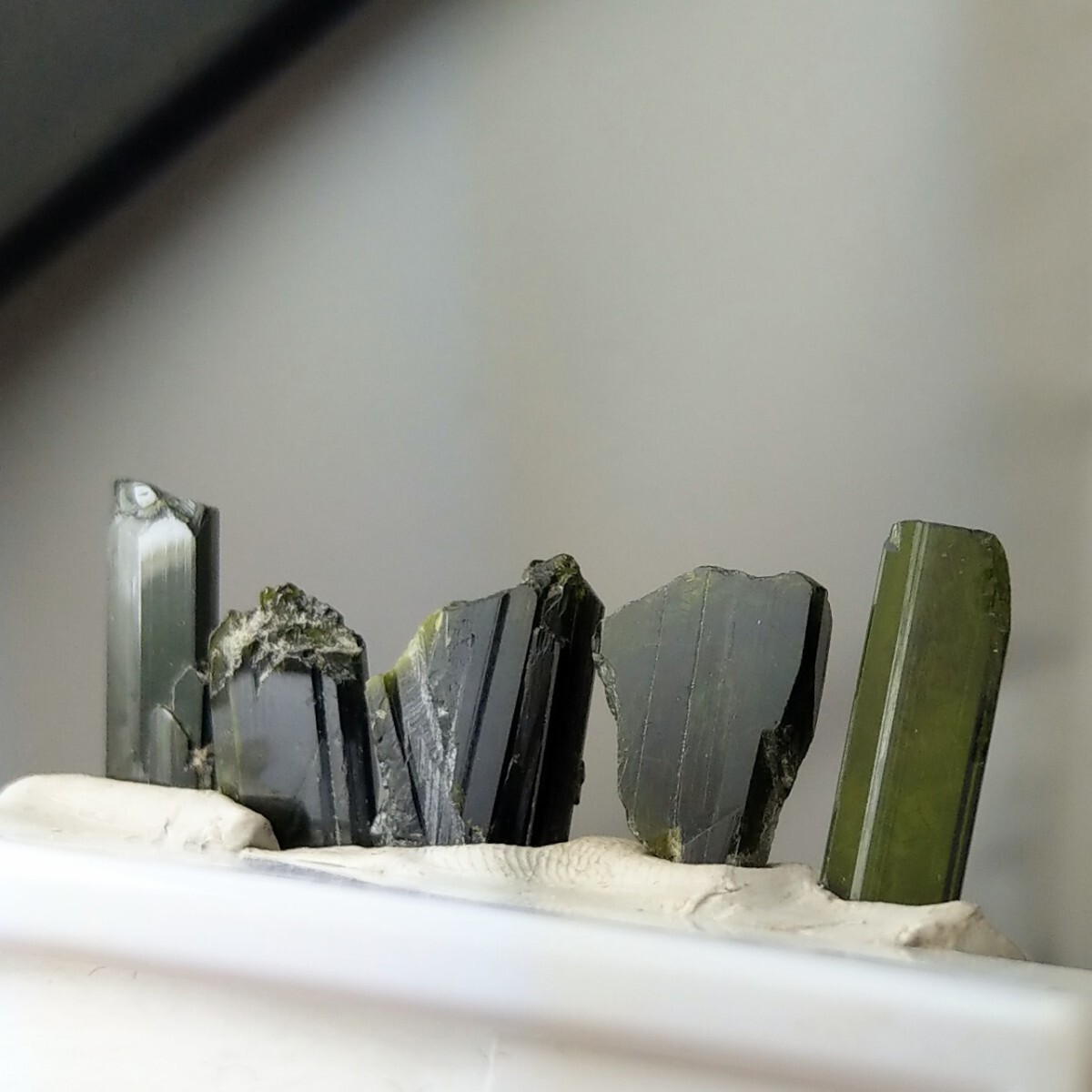 クロムエピドート　緑簾石　結晶　原石　鉱物標本_画像3