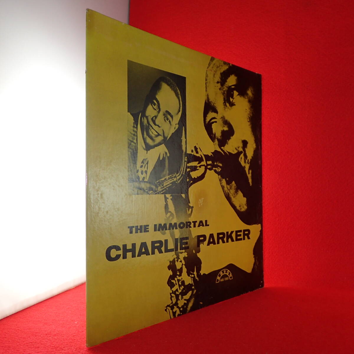 千円開始★神洗浄【ギガレア★奇跡の美盤+重量盤182g★US完オリ SAVOY 赤 RVG 溝】★CHARLIE PARKER/THE IMMORTAL★MILES DAVIS,BUD POWELLの画像3