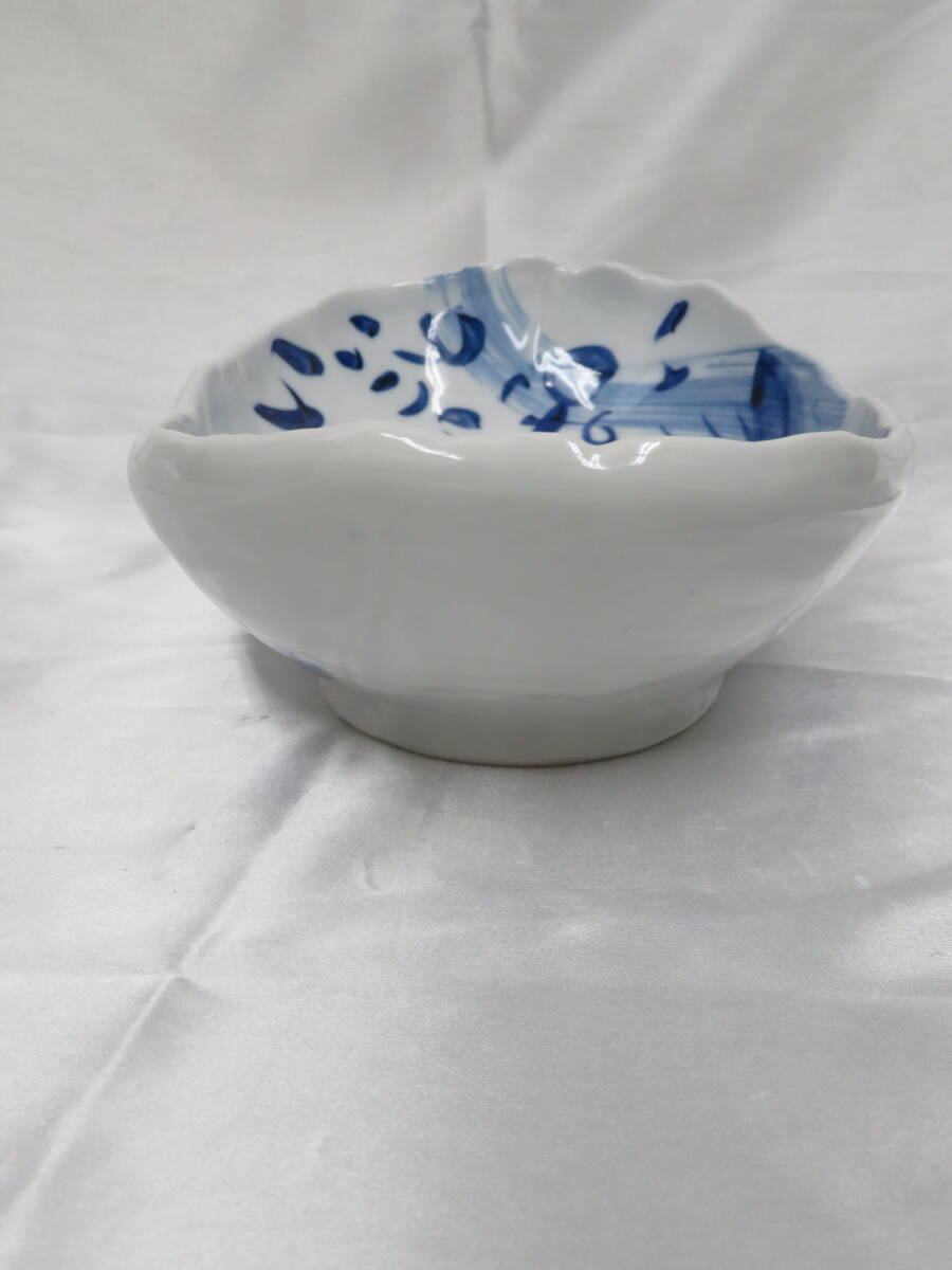 【陶器】 めでたい思い出の どーんと楕円鉢 鯛 タイ 鉢 皿 深皿 食器 和食器 保管品の画像3
