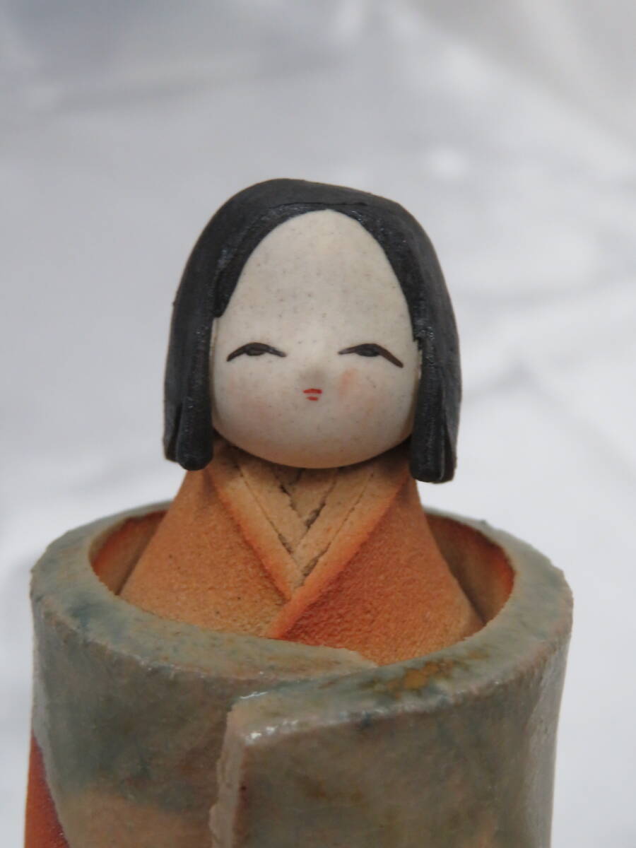 【インテリア】 矢羽多 英子 立雛 雛人形 お内裏様 お雛様 陶器人形 ひなまつり 和風 日本人形 飾り 置物 装飾品 共箱付の画像8