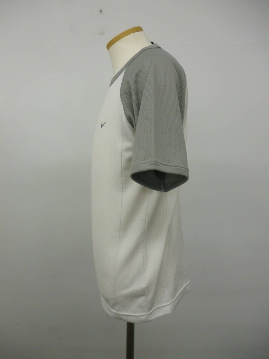 NIKE　ナイキ　半袖シャツ　Tシャツ　スポーツ　ロゴマーク　ホワイト　M　夏　メンズ　Y-386い_画像3