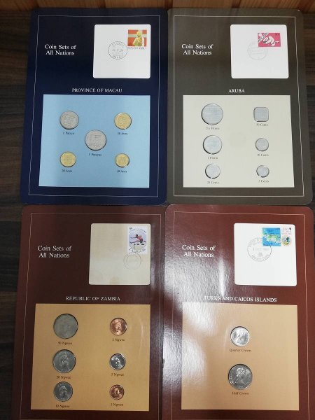 0401B50 「Coin Sets of All Nations」シリーズ バルバドス クック諸島 ペルー など おまとめ30枚 ケース入り ※追加画像有りの画像9