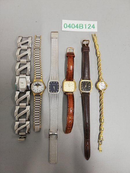 0404B124 時計 腕時計 ジャンク品 おまとめ D&G イヴサンローラン SEIKO などの画像1