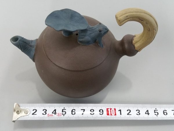 0401S64 工芸品 陶芸 中国 茶道具 急須 蛙の画像9