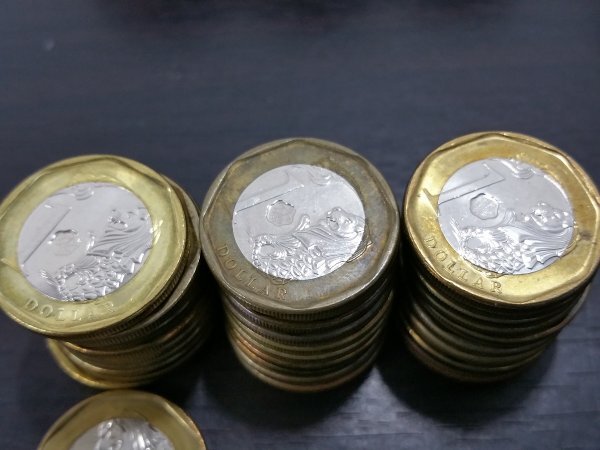 0404S3 世界のコイン 硬貨 シンガポール 1ドル おまとめの画像2