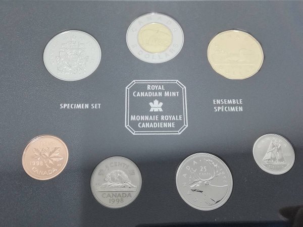 0404B8 世界のコイン プルーフセット 韓国 アメリカ カナダ おまとめの画像5