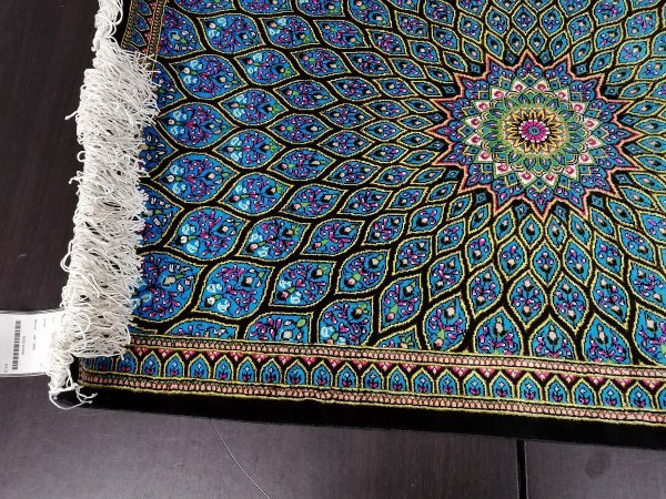 0501T70　絨毯　カーペット　Persian Hand Knotted Carpet　シルク100％　93×58cm　MADE IN IRAN　※追加写真あり_画像7