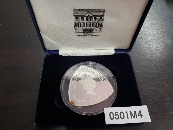 0501M4 世界のコイン 硬貨 バミューダ諸島 1996 9ドル の画像1