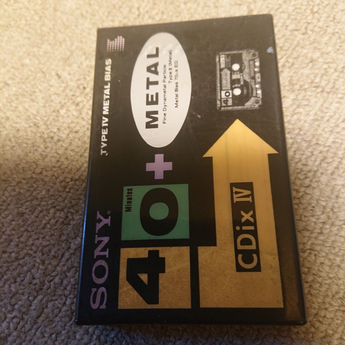 SONY METALカセットテープ  C-40CDX4  未使用の未開封品  パッケージに汚れやダメージ有り   メタルポジション