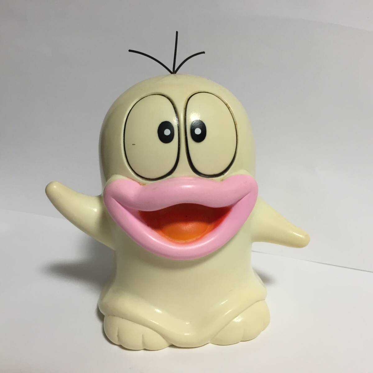 Yahoo!オークション - バンダイ オバケのQ太郎 ソフビ Yahoo!オークション - バンダイ オバケのQ太郎 ソフビ