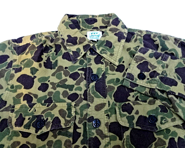 M【KEY Duck Camo Flannel Shirts RB020005AT RAGEBLUE キー ダック カモ フランネル シャツ ラージブルー 迷彩 古着】_右肩辺りに色褪せ、変色があります。