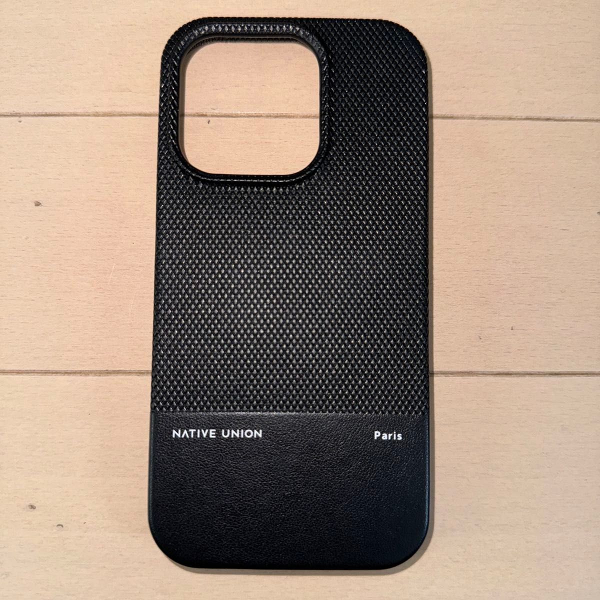 【ほぼ未使用】Native Union (Re)Classic Case for iPhone15 Pro