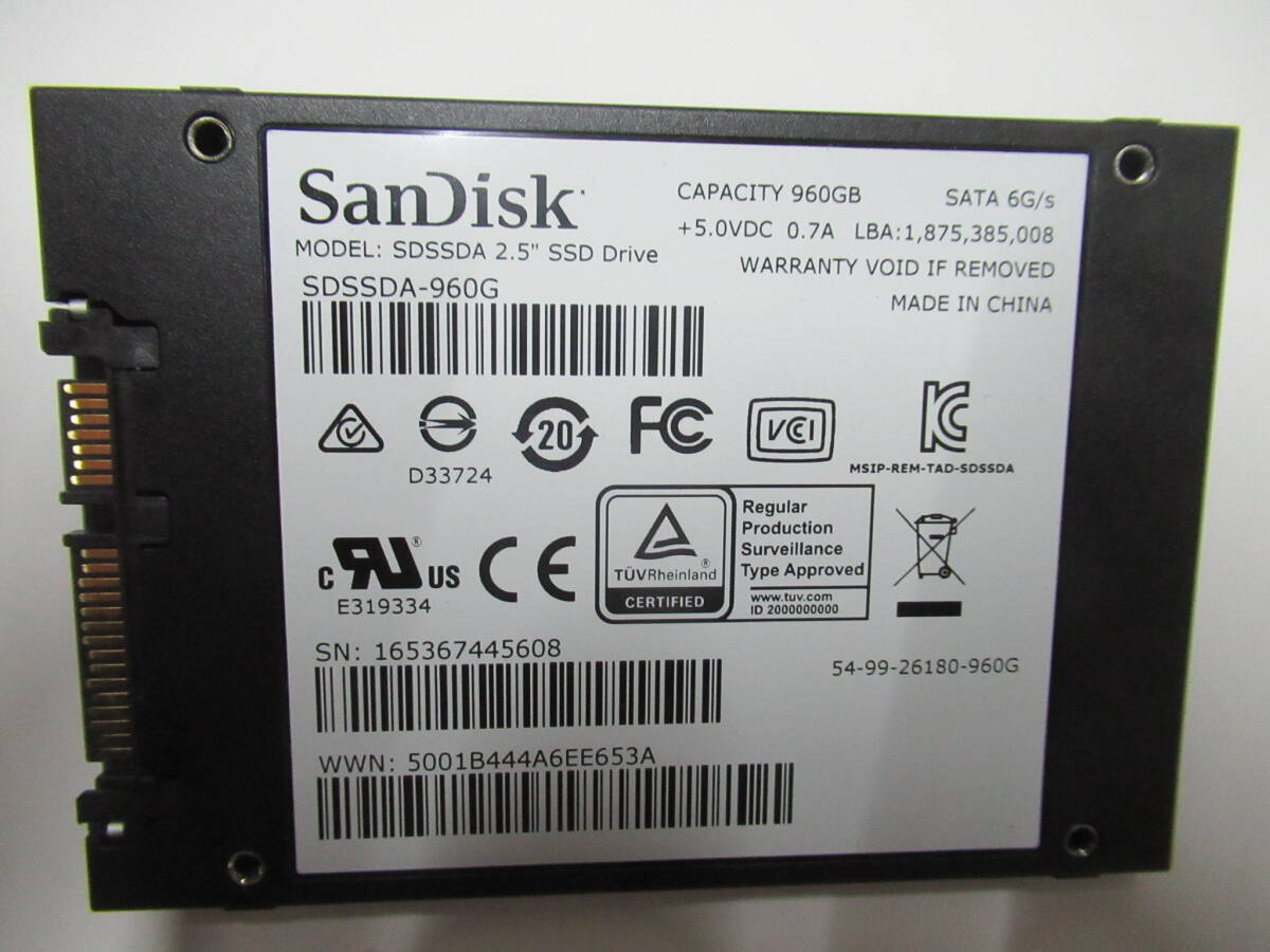 ♪♪1円 ～スタート Sandisk SSD SATA 960GB 2.5インチ 中古♪♪の画像2