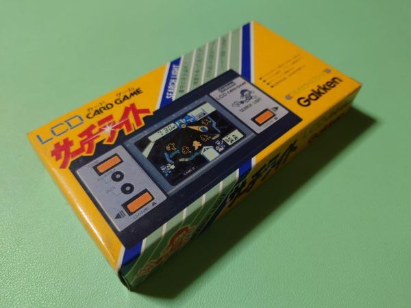 # unopened new goods LCD card game searchlight Gakken Gakken#