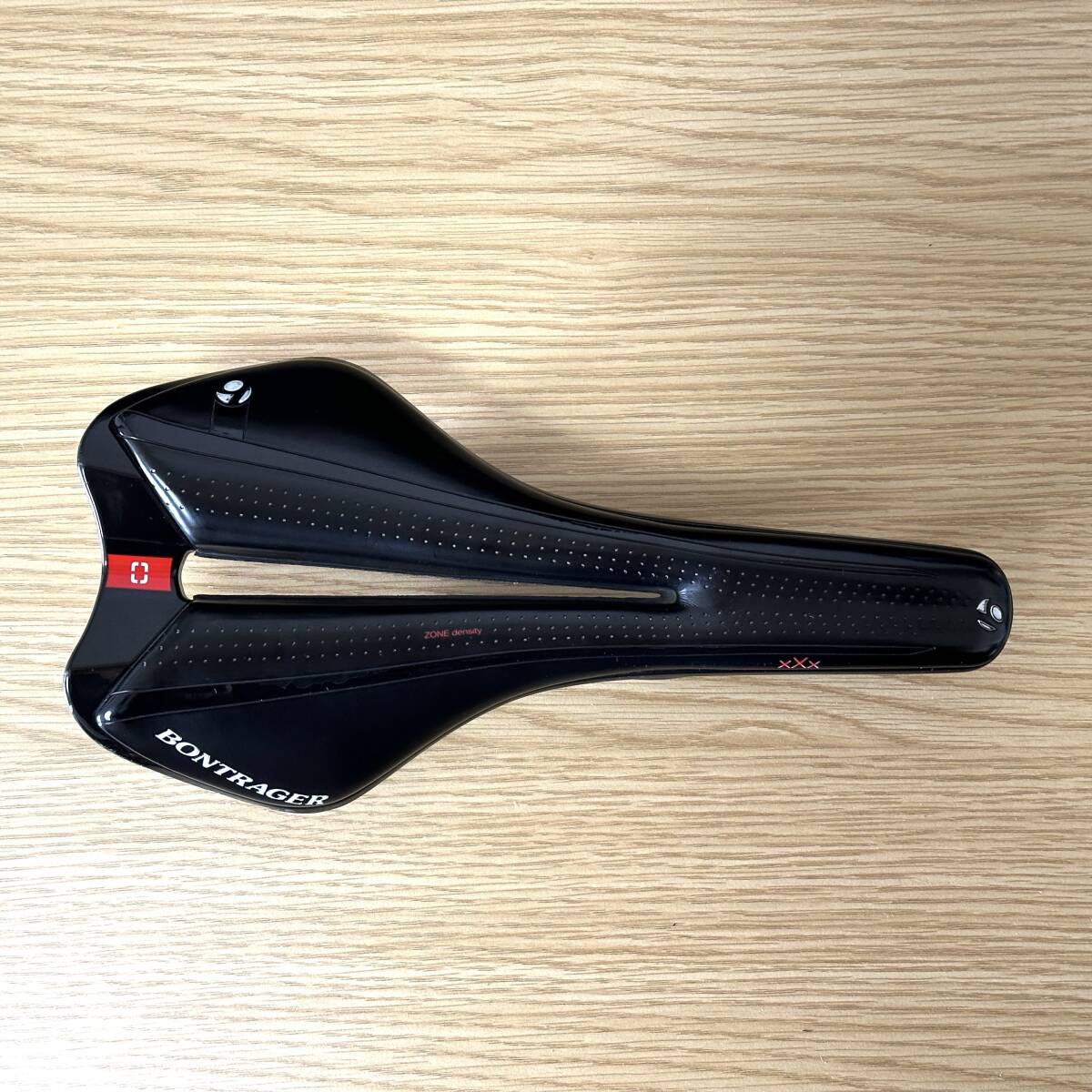 Bontrager Paradigm XXX Carbon Road Bike Saddle　軽量カーボンレールサドル TREK トレック ボントレガー ロードバイク_画像2