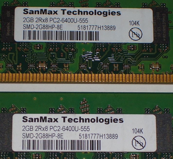 ◆SanMax製 PC2-6400 (DDR2-800) 4GB（2GB×2枚）完動品 即決！★送料120円！ _画像2