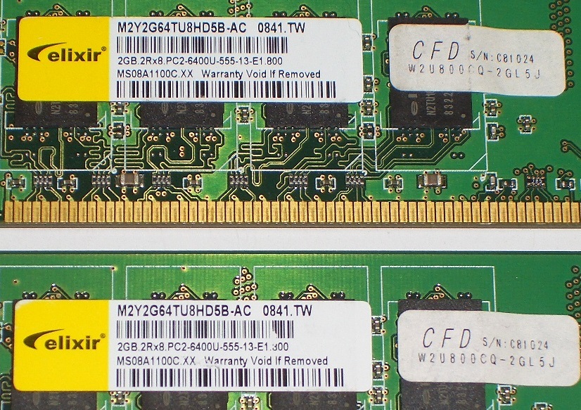 ◆CFD販売 PC2-6400 (DDR2-800) 4GB（2GB×2枚組）完動品 即決！★送料120円！の画像2