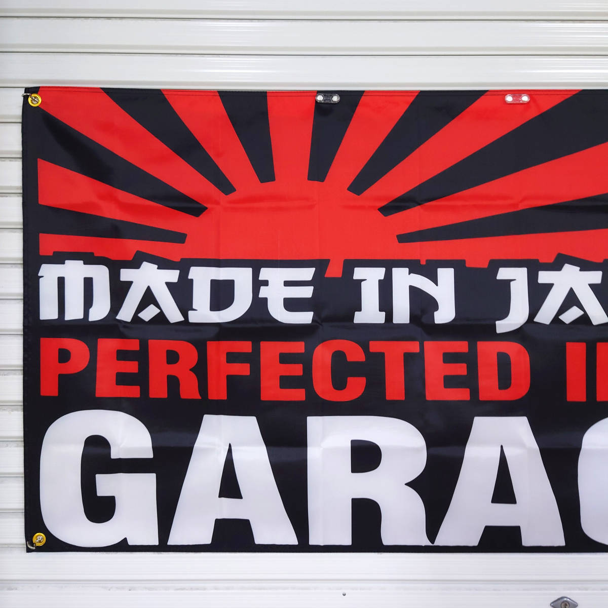 Perfected In My Garage Flag P447 Made In Japan JDM USA ガレージ雑貨 フラッグ 世田谷ベース USDM 国旗 バイク バナー 旗 旧車 ポスター_画像7