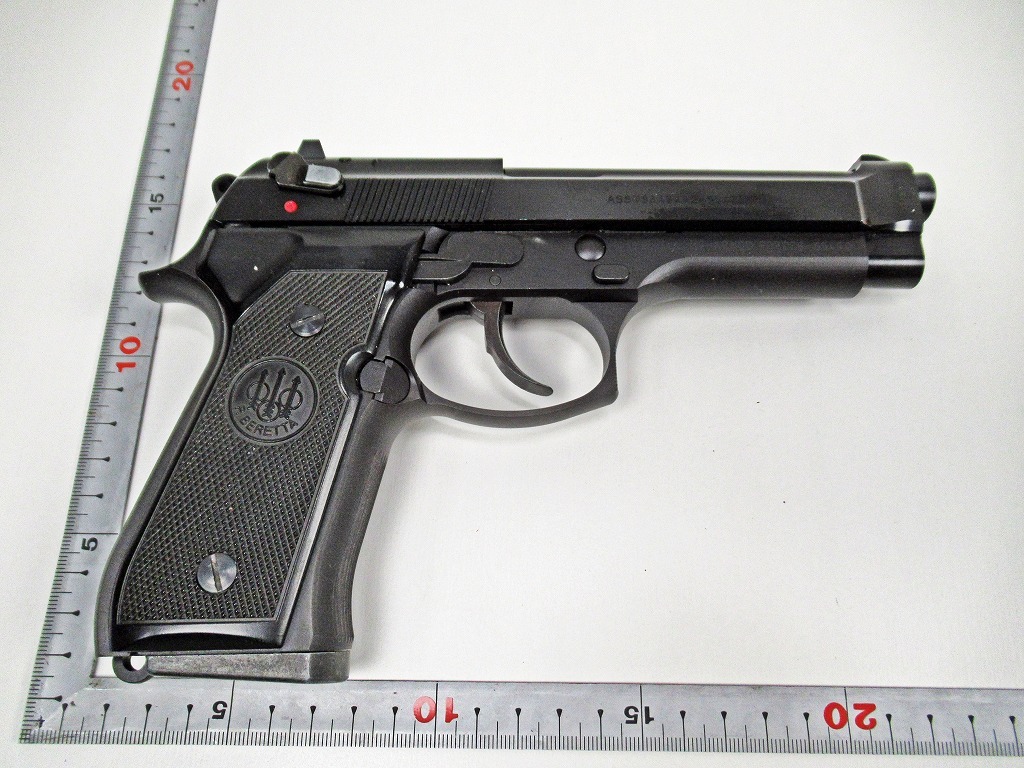 ◆[A130]P.BERETTA ベレッタ M9 US 9mm M9-ARMED FORCES 65490 ガスガン 空撃ち動作確認の画像6