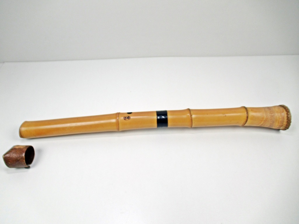 *[A106] сякухати . рисовое поле гарантия . произведение гарантия .. общая длина / примерно 54.5cm кото старый . традиционные японские музыкальные инструменты . тамбурин без тарелочек 