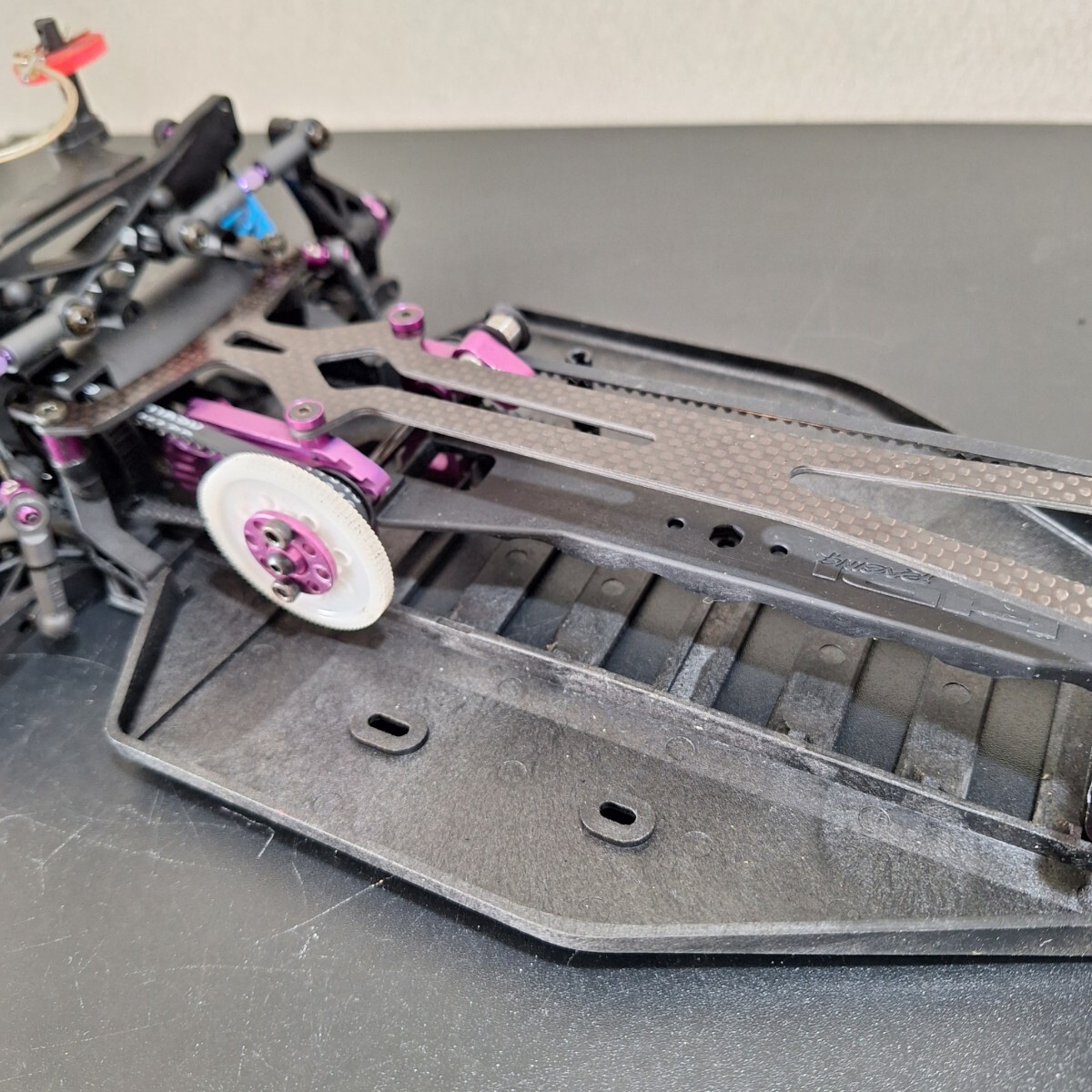 HPI RS4 PRO3 レーシングカー、中古　シャーシ　ラジコン、ジャンク扱い