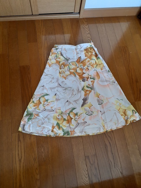 花柄ロングスカート　日本製　１１BR_画像1