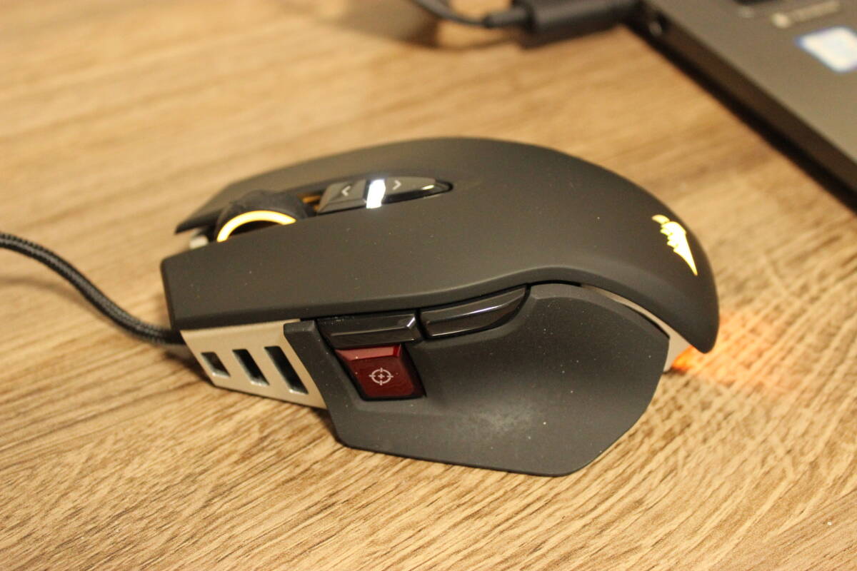 CORSAIR M65 RGB ELITE　マウス　中古　美品_画像2