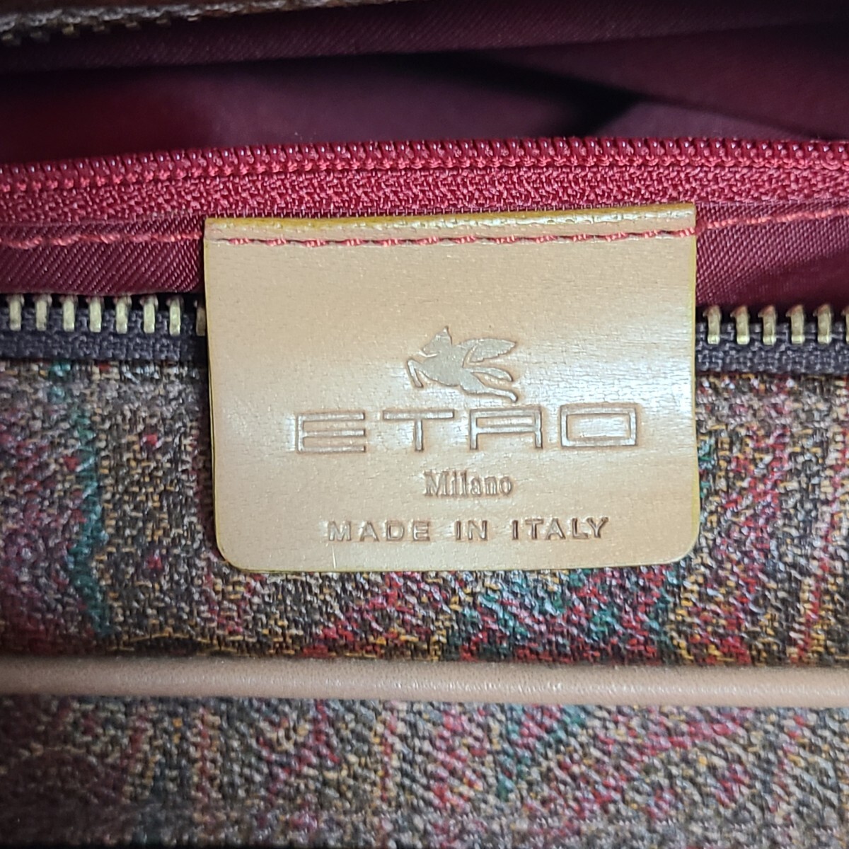 CbA13LL イタリア製 ETRO エトロ MIRANO ショルダーバッグ 肩掛けバッグ 斜め掛けバッグ レザー 革バッグ 総柄 ペイズリー ブラウン系